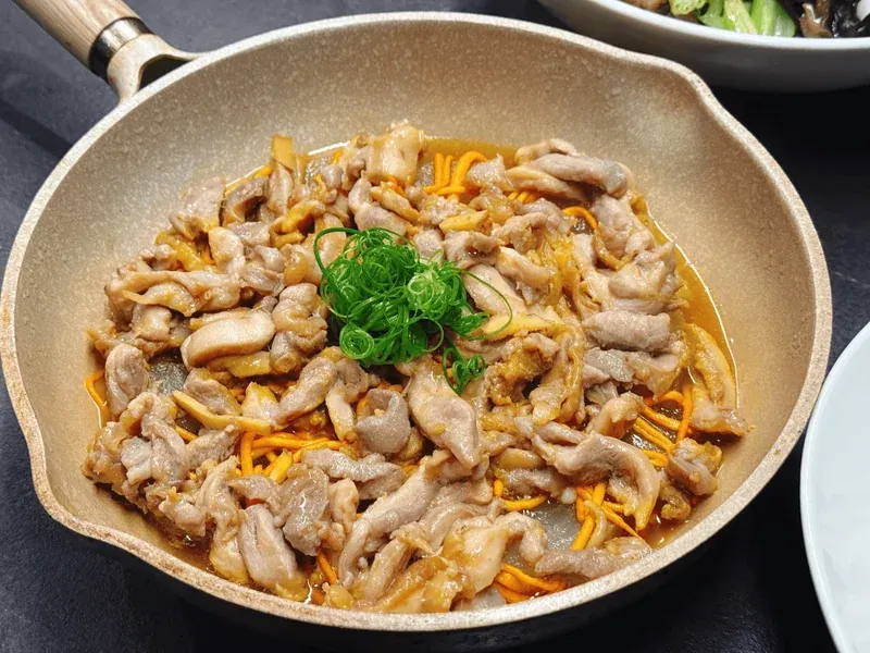 Discover the Authentic Sauna Chicken: A Shunde Culinary Delight