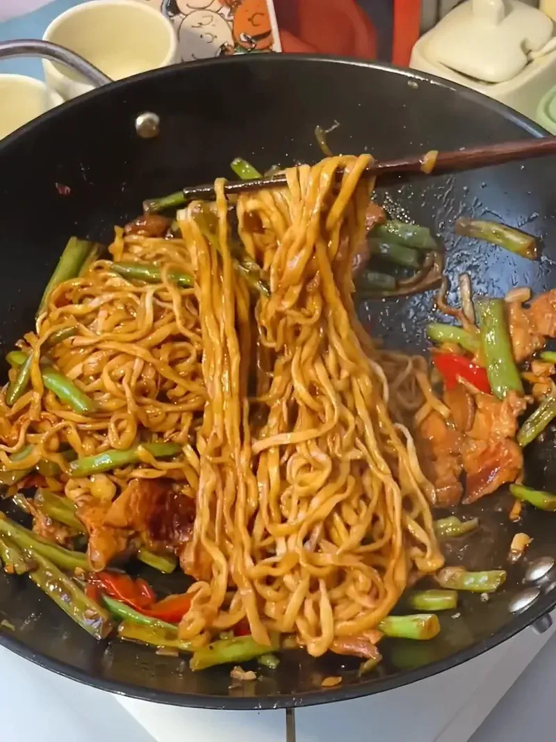 Traditional Henan Noodles